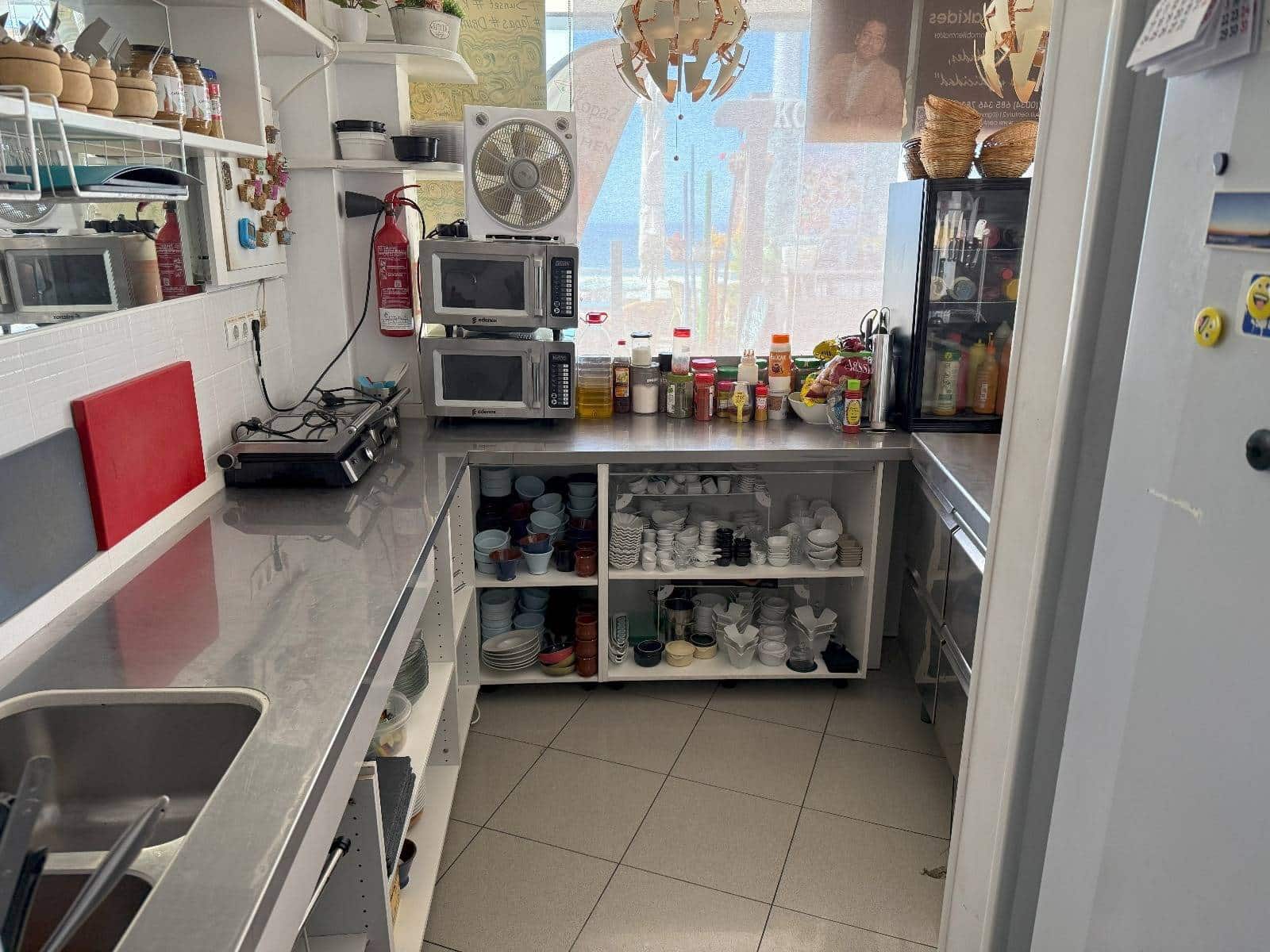 Kaupallinen vuokrattavana paikassa San Bartolome de Tirajana - 2 132 € (Ref: 8950692)