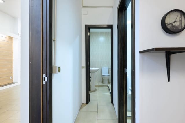 Gewerbe zu vermieten in Alcaravaneras, Las Palmas de Gran Canaria mit Garage - 1.750 € (Ref: 8961588)