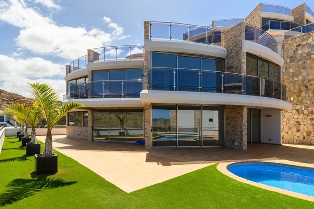 4 soveværelse Villa til salg i Mogán med swimmingpool garage - € 949.000 (Ref: 8972454)