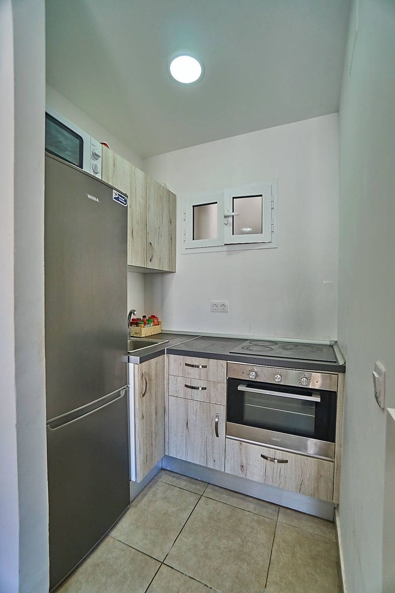 Piso de 3 habitaciones en Las Palmas de Gran Canaria en venta - 211.500 € (Ref: 8972456)