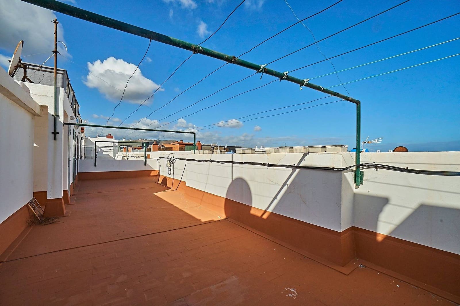 Piso de 3 habitaciones en Las Palmas de Gran Canaria en venta - 211.500 € (Ref: 8972456)