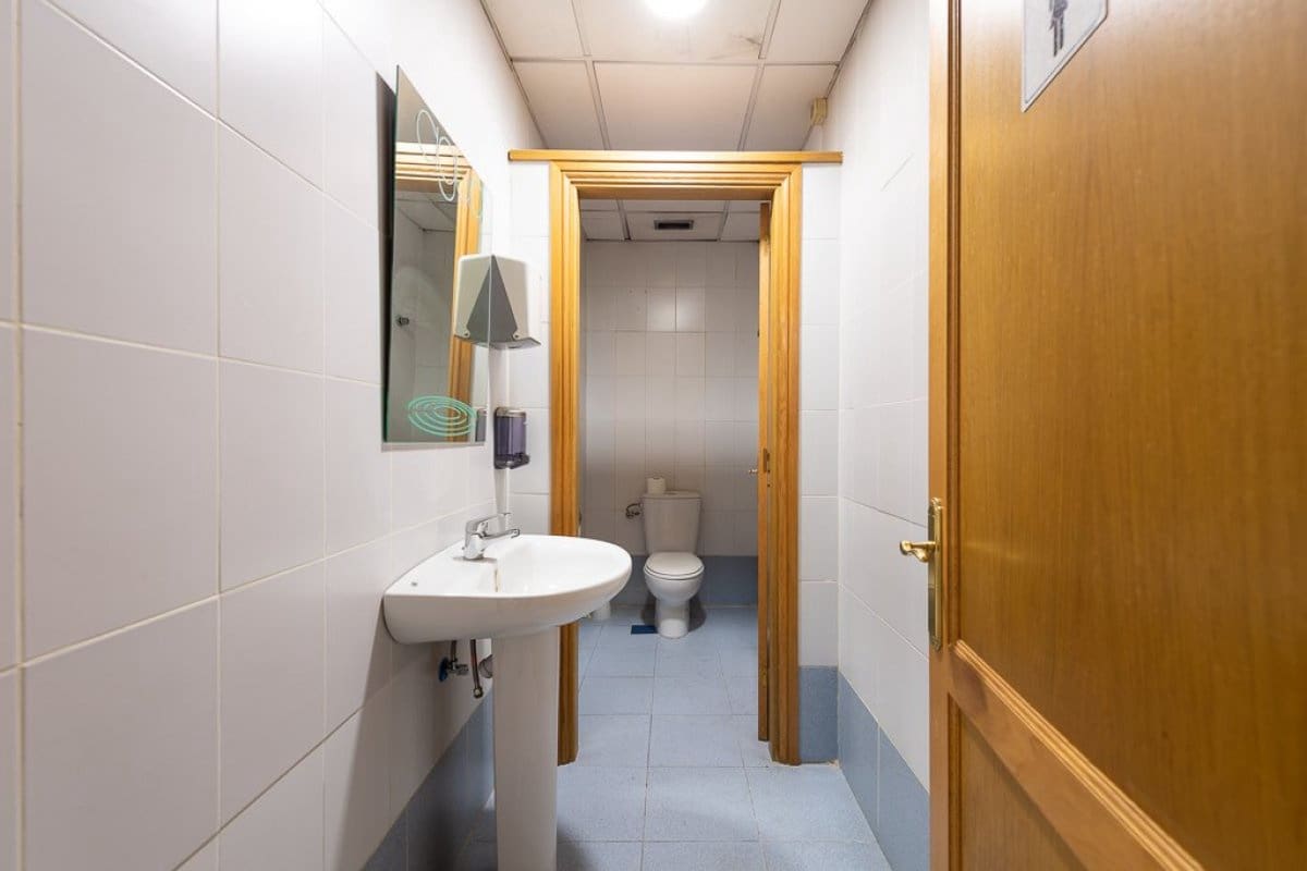 Biuro na sprzedaż w Las Palmas de Gran Canaria - 250 000 € (Ref: 8999628)