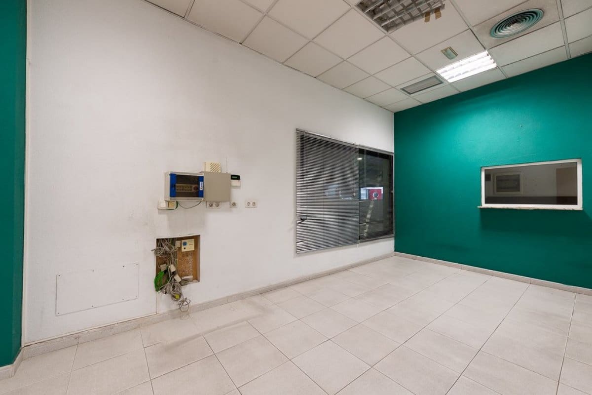 Biuro na sprzedaż w Las Palmas de Gran Canaria - 250 000 € (Ref: 8999628)