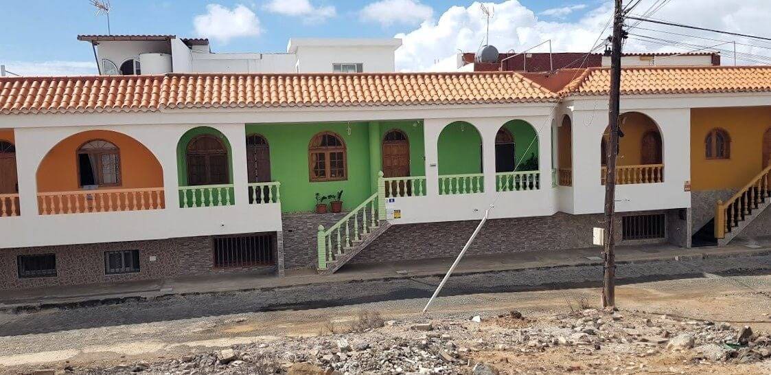 5 soveværelse Finca/Landehus til salg i El Salobre med garage - € 350.000 (Ref: 9015107)