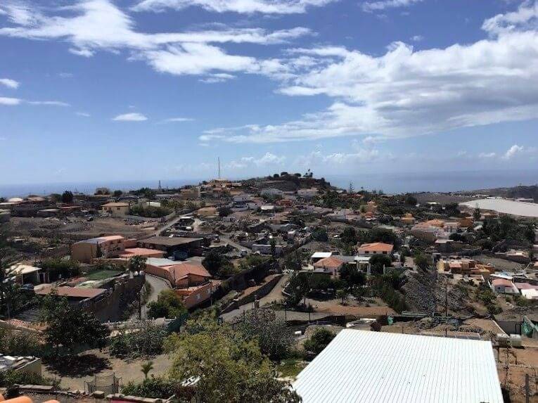 5 soveværelse Finca/Landehus til salg i El Salobre med garage - € 350.000 (Ref: 9015107)