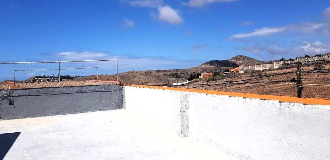 5 bedroom Finca/Country House for sale in El Salobre with garage - € 350,000 (Ref: 9015107)