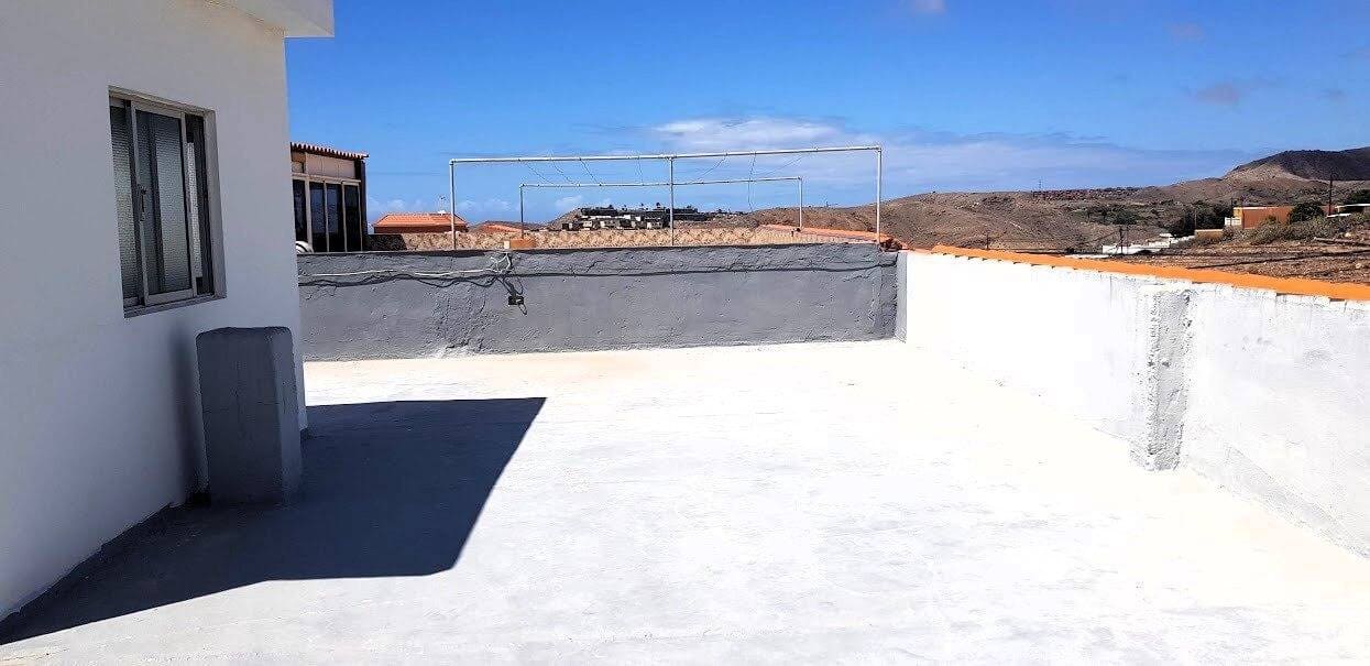 5 bedroom Finca/Country House for sale in El Salobre with garage - € 350,000 (Ref: 9015107)