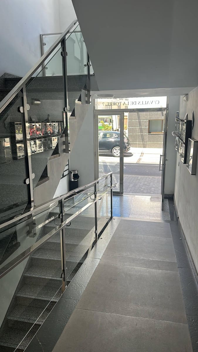 Kontor til leje i Arrecife - € 600 (Ref: 9026785)