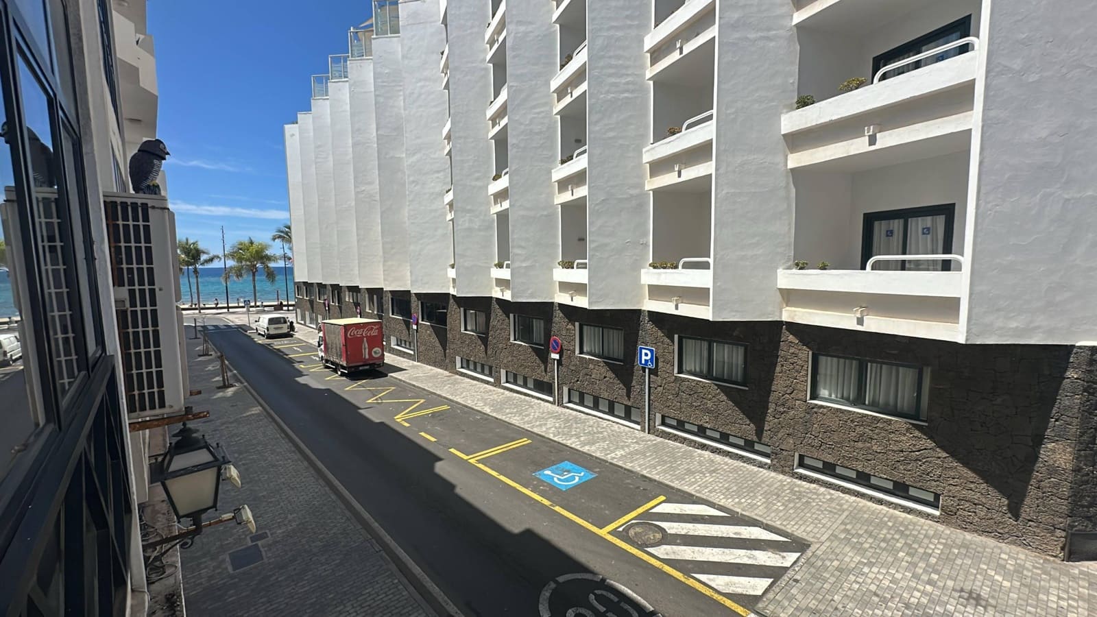 Kontor til leje i Arrecife - € 600 (Ref: 9026785)
