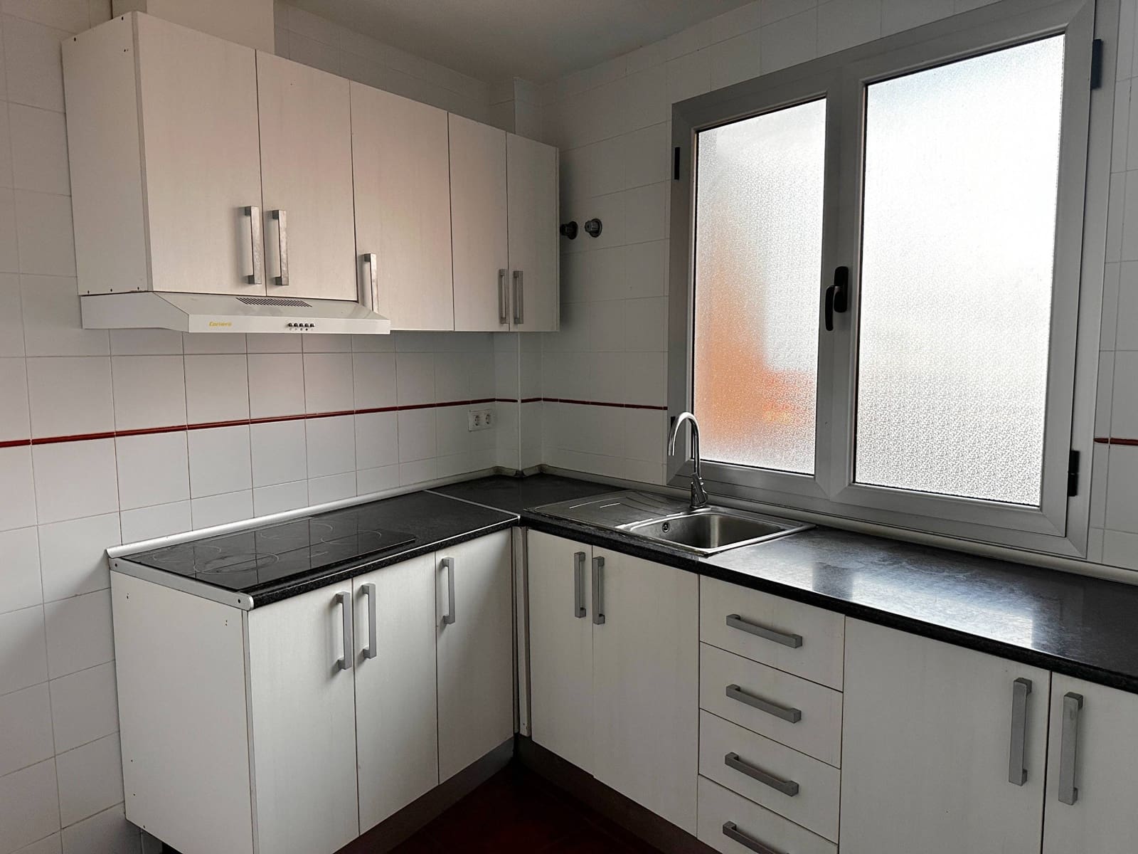 2 soveværelse Lejlighed til salg i Arucas med garage - € 132.000 (Ref: 9036565)