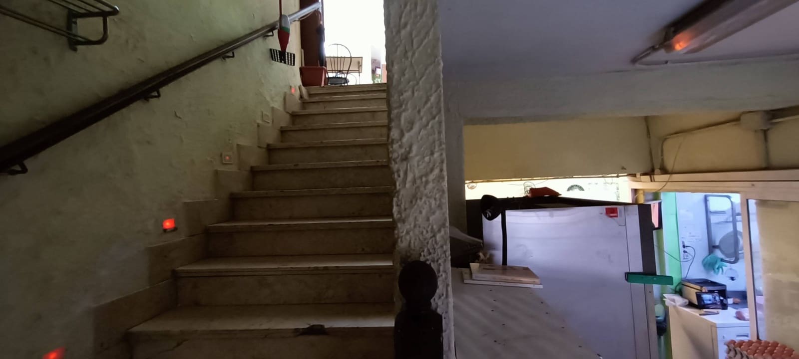 Kommersiell til salgs i Santa Cruz de Tenerife - € 90 000 (Ref: 9036569)