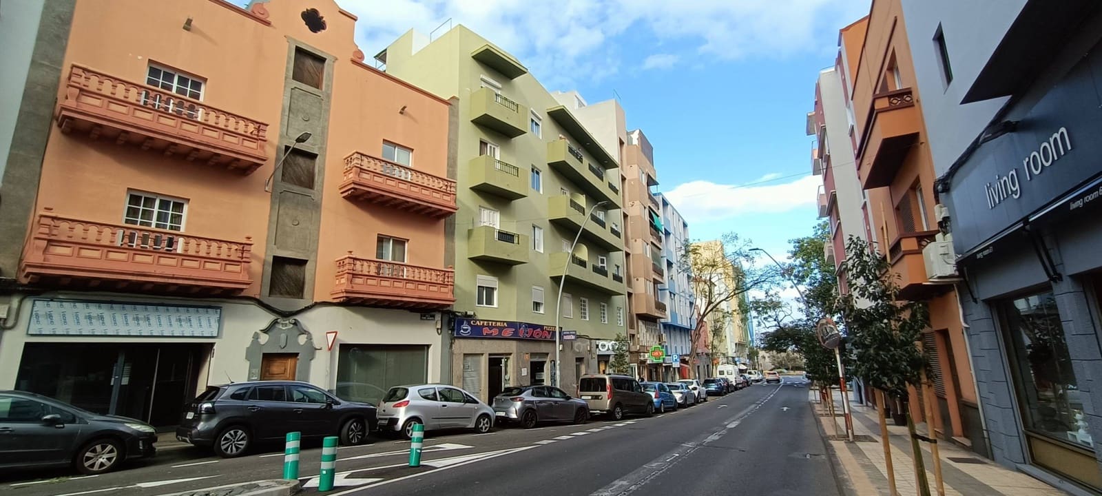 Commercial for sale in Santa Cruz de Tenerife - € 90,000 (Ref: 9036569)