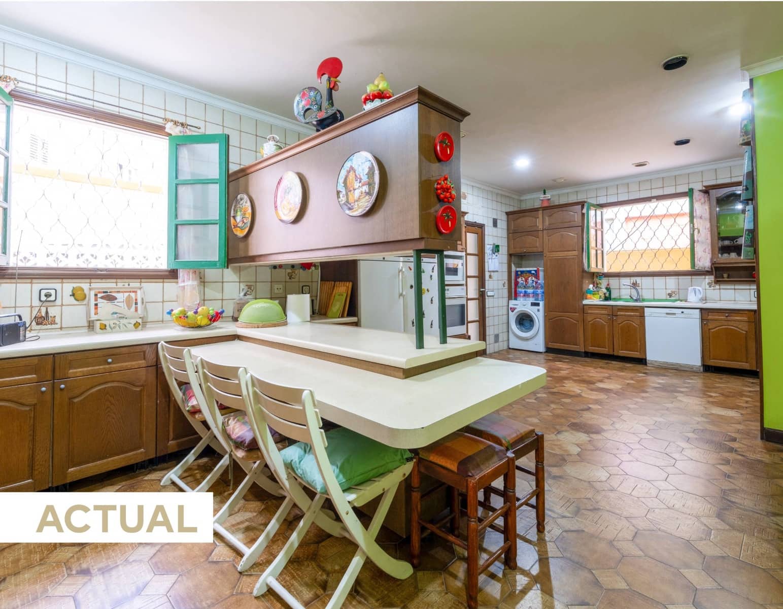 6 bedroom Semi-detached Villa for sale in Las Palmas de Gran Canaria with garage - € 890,000 (Ref: 9048748)