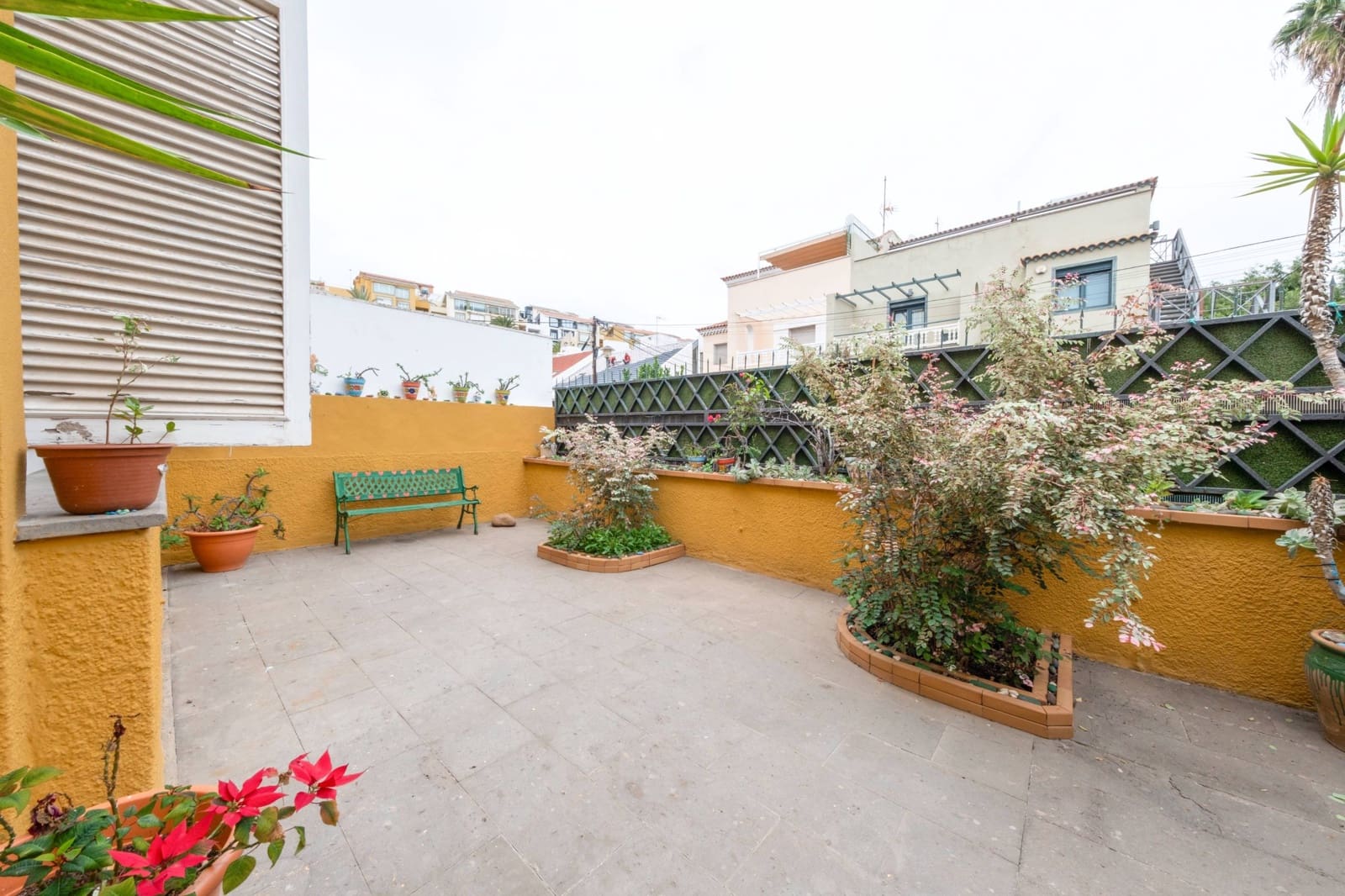 6 sovrum Semi-fristående Villa till salu i Las Palmas de Gran Canaria med garage - 890 000 € (Ref: 9048748)