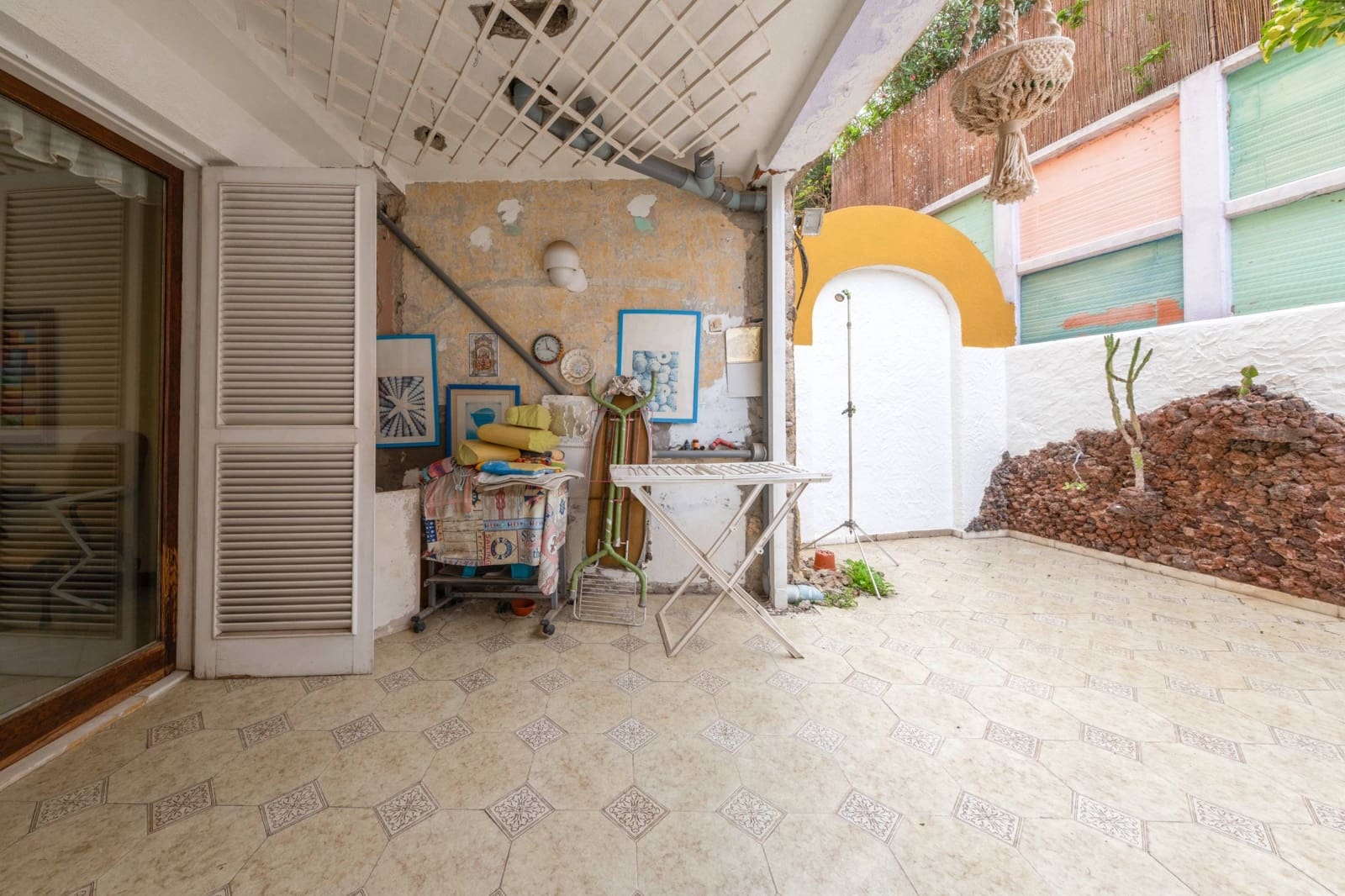6 sovrum Semi-fristående Villa till salu i Las Palmas de Gran Canaria med garage - 890 000 € (Ref: 9048748)