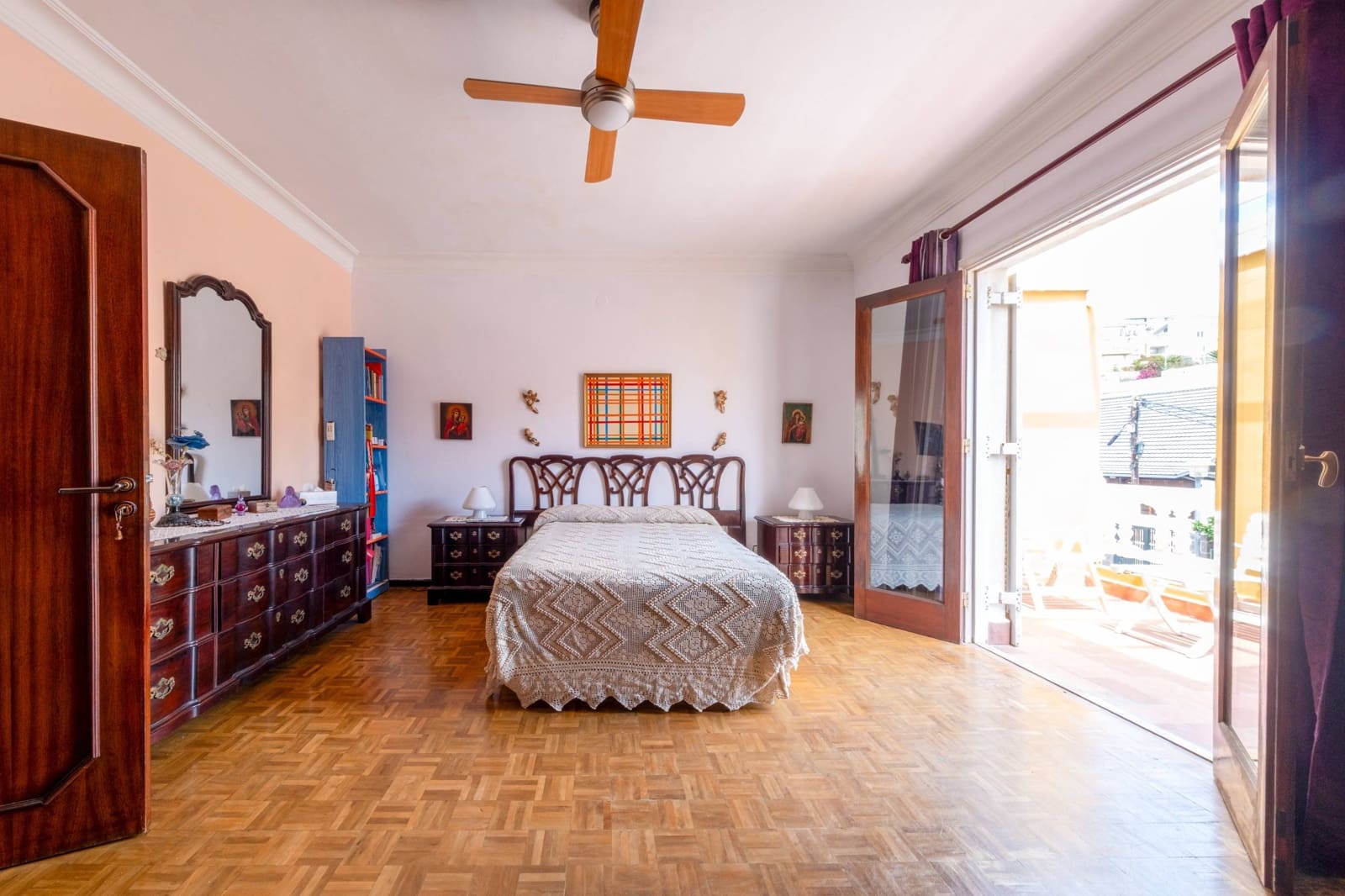 6 sovrum Semi-fristående Villa till salu i Las Palmas de Gran Canaria med garage - 890 000 € (Ref: 9048748)