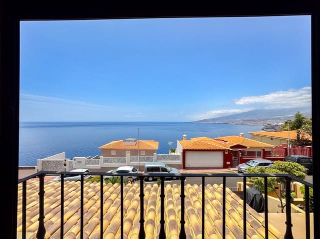 2 sovrum Radhus till salu i Radazul, El Rosario med garage - 365 000 € (Ref: 9057544)