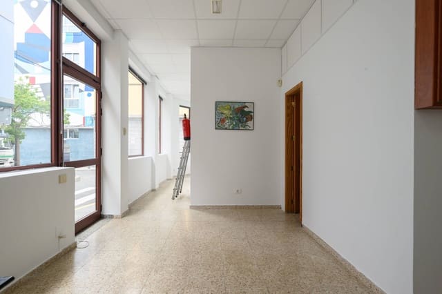 Commerciale da affittare in Las Palmas de Gran Canaria - 600 € (Rif: 9062324)