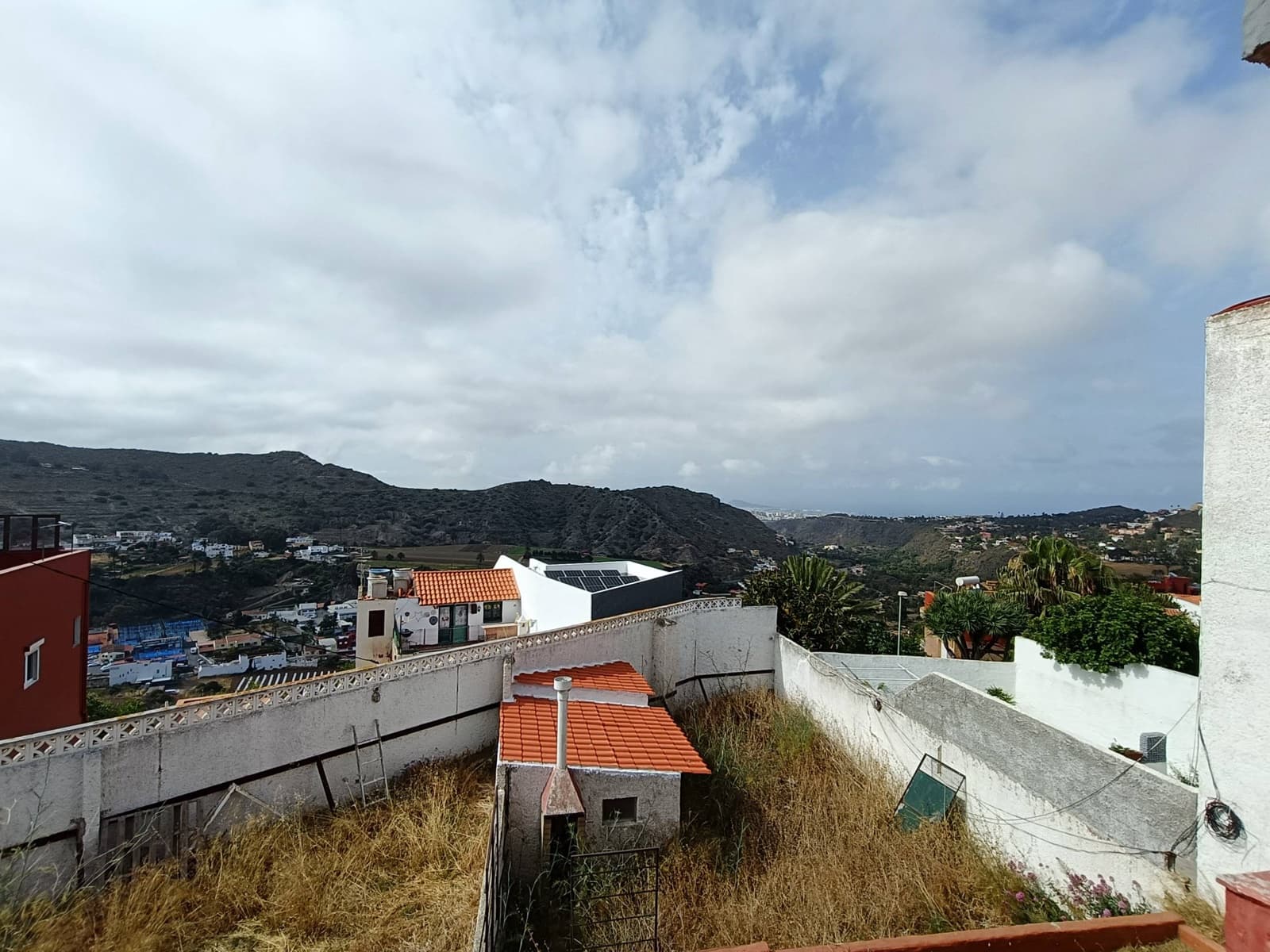 4 soveværelse Villa til salg i Las Palmas de Gran Canaria med swimmingpool garage - € 498.000 (Ref: 9085252)