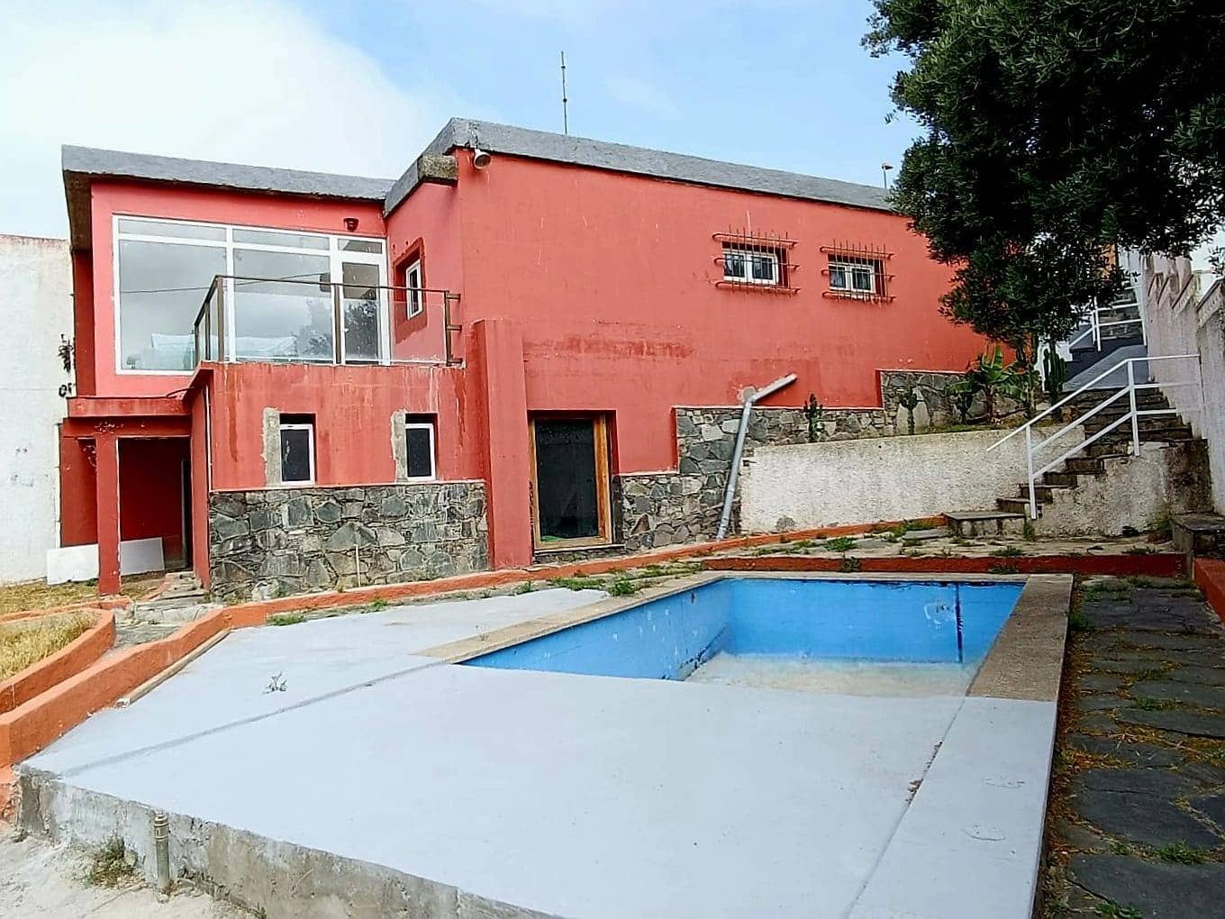 4 chambre Villa/Maison à vendre à Las Palmas de Gran Canaria avec piscine garage - 470 000 € (Ref: 9085252)