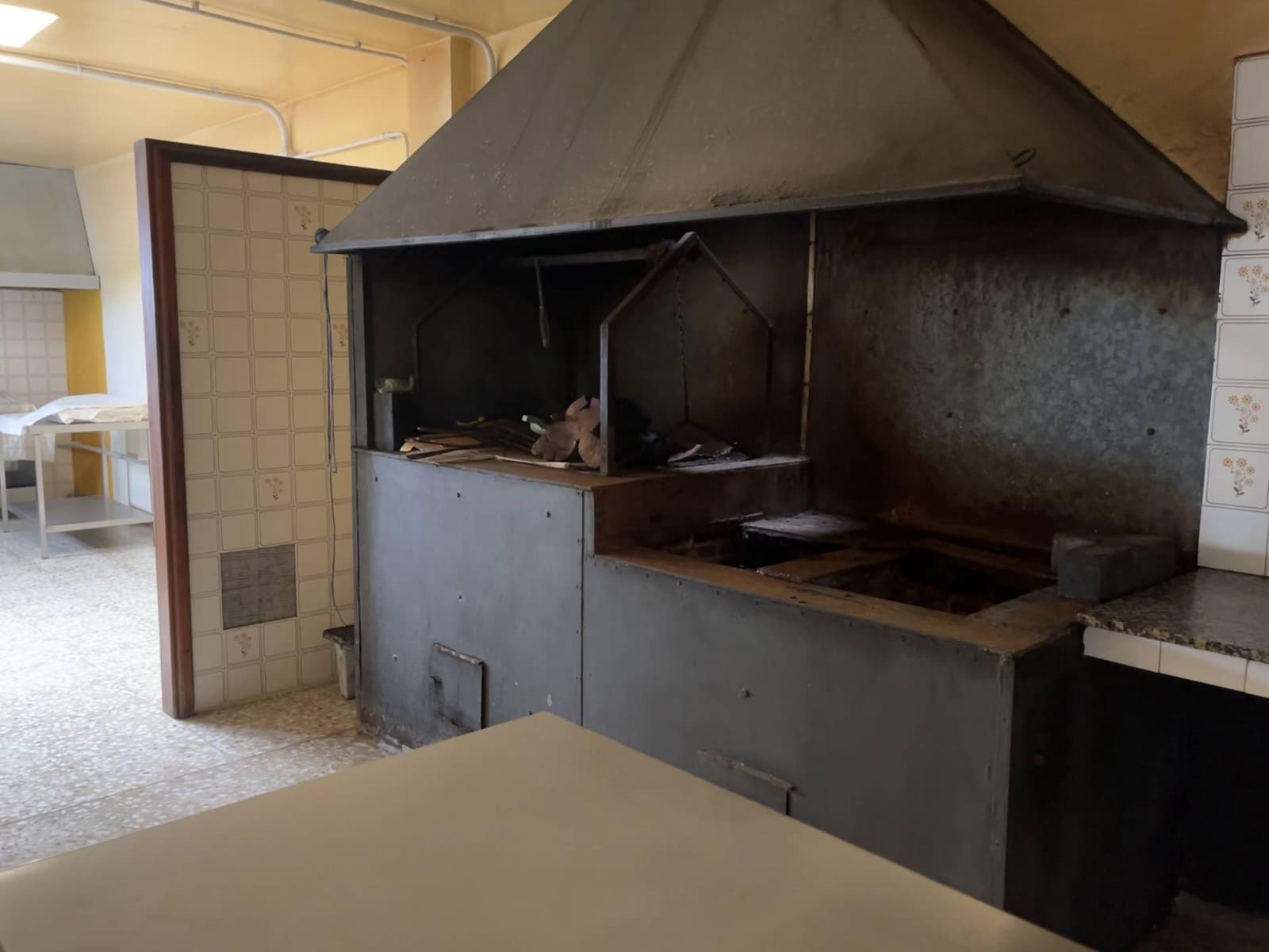 Erhverv til leje i El Rosario med garage - € 1.700 (Ref: 9100719)