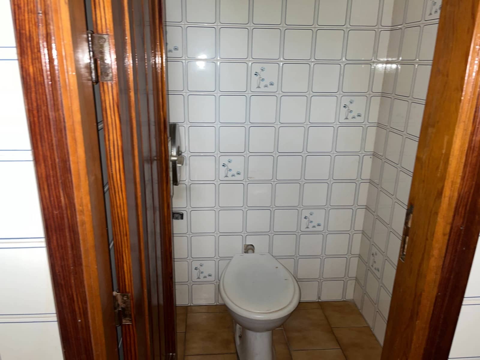 Erhverv til leje i El Rosario med garage - € 1.700 (Ref: 9100719)