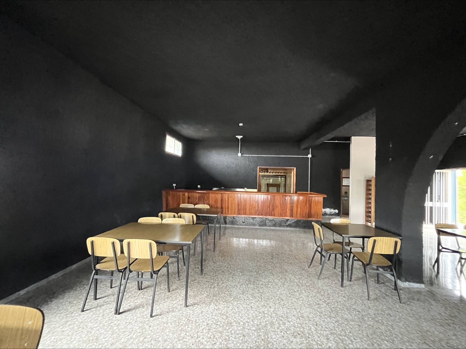 Erhverv til leje i El Rosario med garage - € 1.700 (Ref: 9100719)