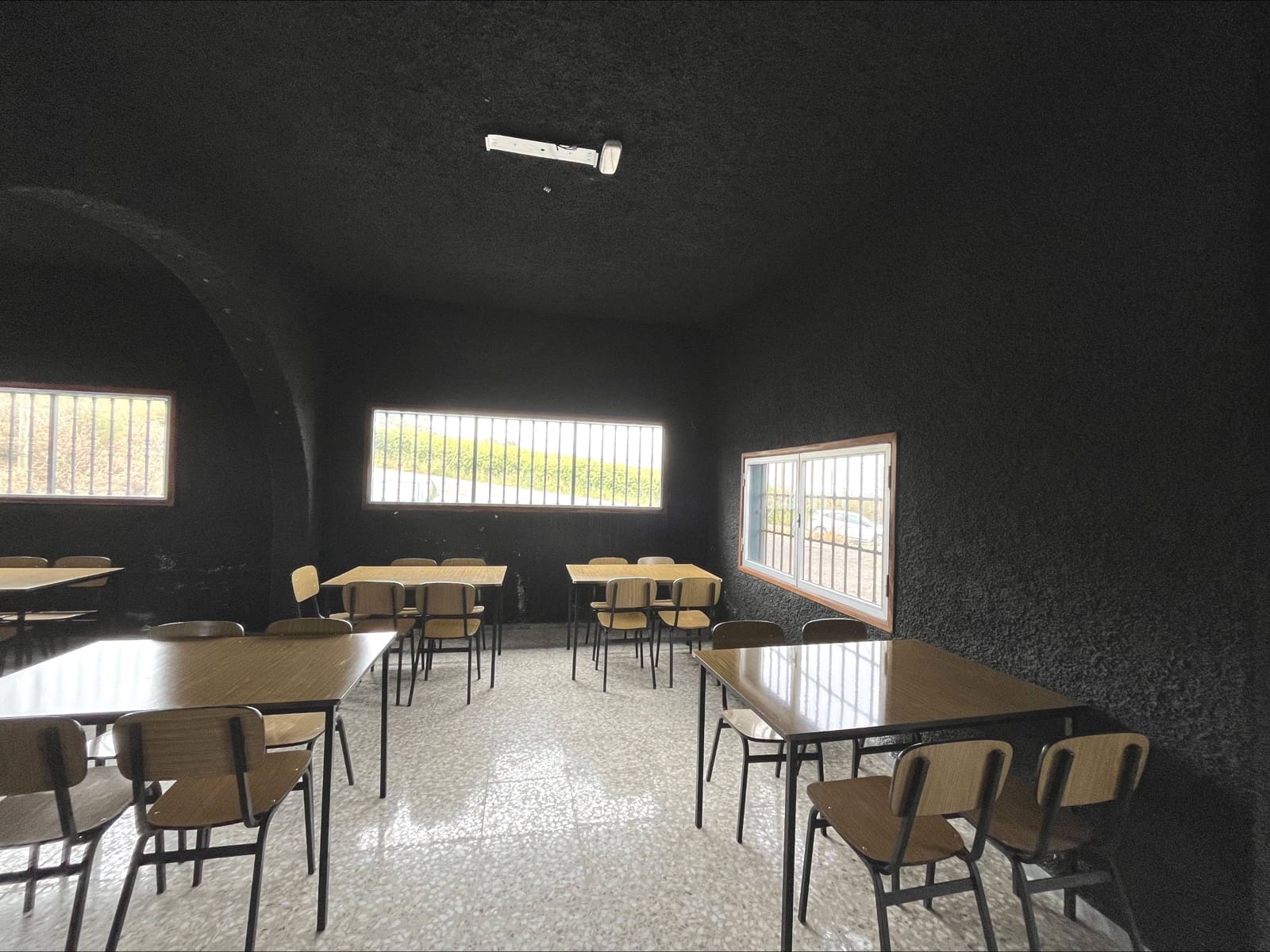 Erhverv til leje i El Rosario med garage - € 1.700 (Ref: 9100719)