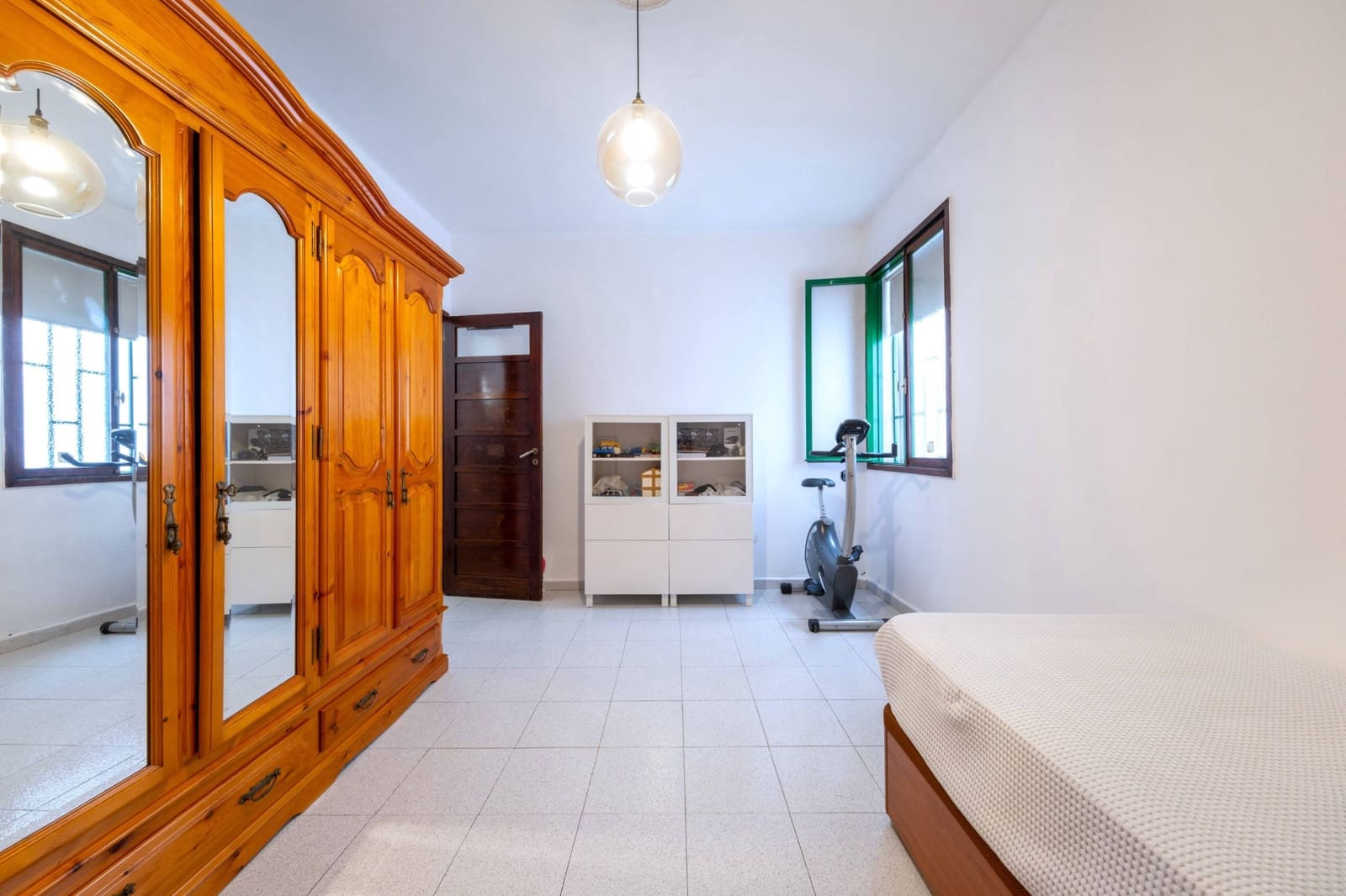 4 soveværelse Lejlighed til salg i Las Palmas de Gran Canaria - € 299.500 (Ref: 9102860)