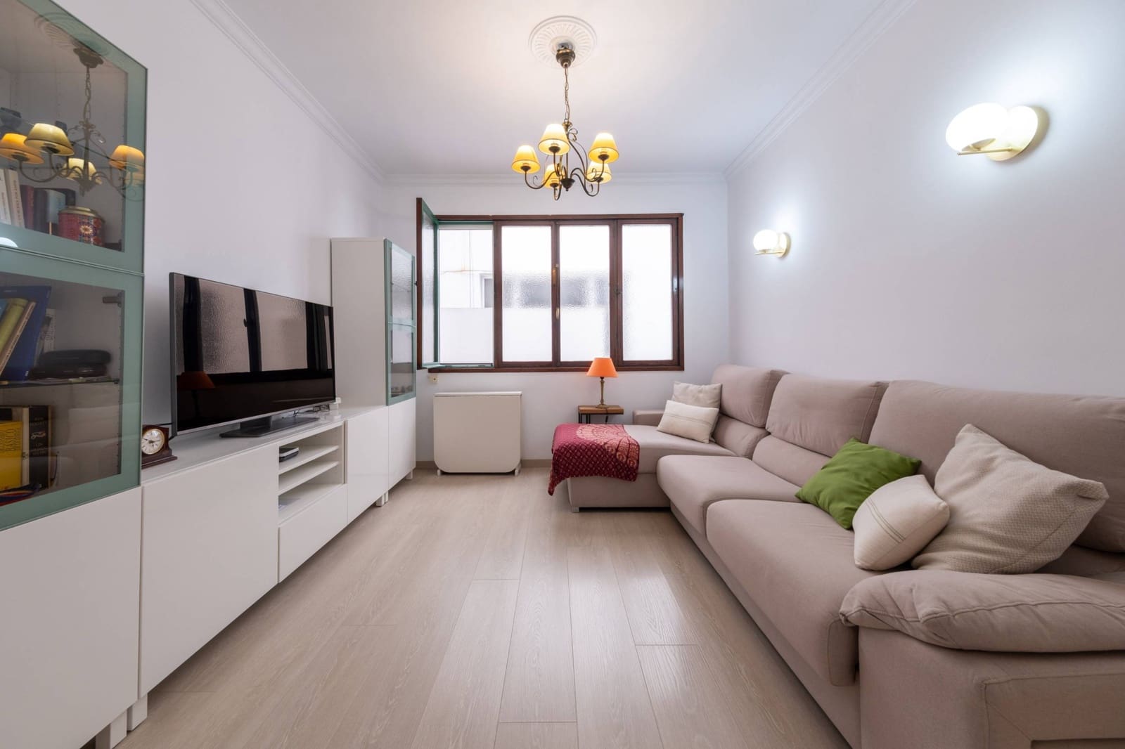 4 soveværelse Lejlighed til salg i Las Palmas de Gran Canaria - € 299.500 (Ref: 9102860)