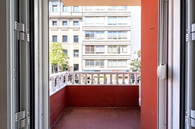 4 soveværelse Lejlighed til salg i Las Palmas de Gran Canaria - € 299.500 (Ref: 9102860)