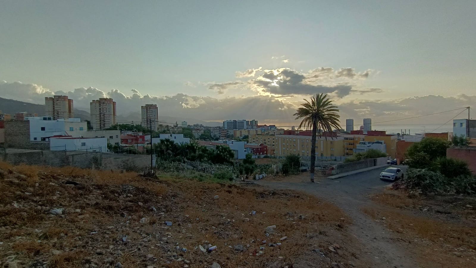 Działka budowlana na sprzedaż w Santa Cruz de Tenerife - 80 000 € (Ref: 9110276)