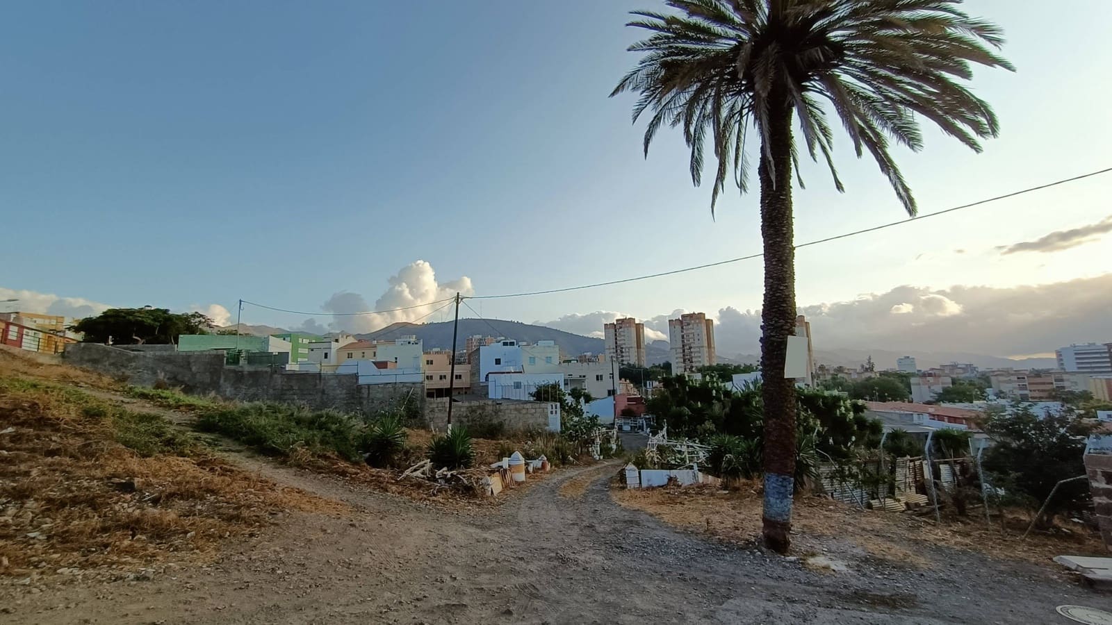 Building Plot for sale in Santa Cruz de Tenerife - € 80,000 (Ref: 9110276)