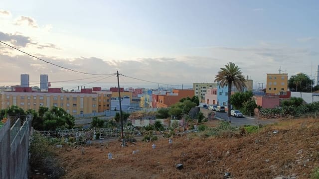 Byggegrund til salg i Santa Cruz de Tenerife - € 80.000 (Ref: 9110276)