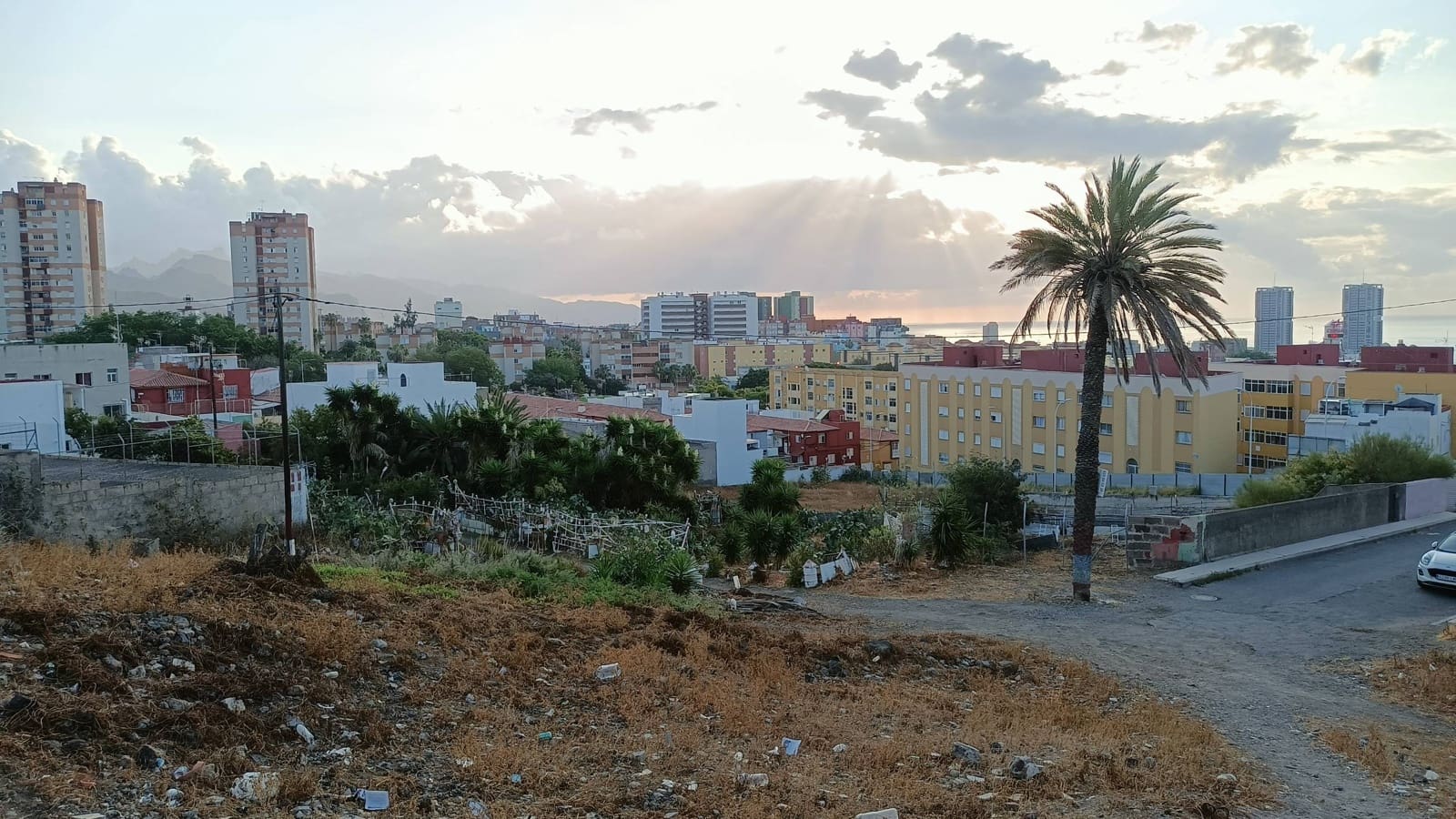 Building Plot for sale in Santa Cruz de Tenerife - € 80,000 (Ref: 9110276)