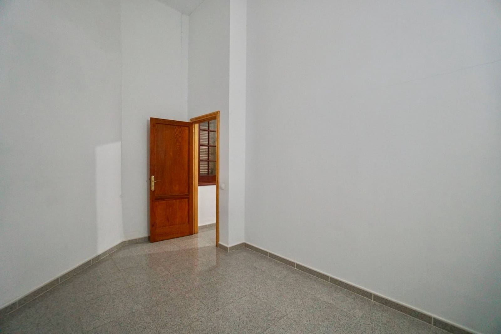 5 quarto Moradia em Banda para venda em San Lorenzo - 240 000 € (Ref: 9110278)