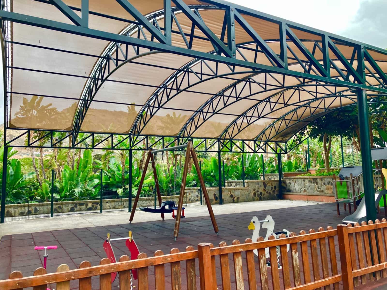 5 quarto Moradia em Banda para venda em San Lorenzo - 240 000 € (Ref: 9110278)