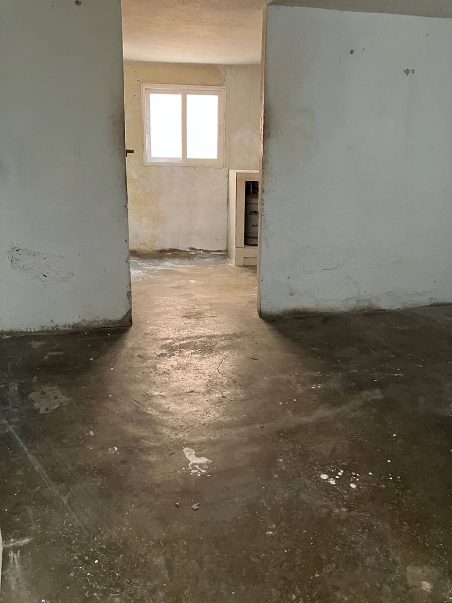 5 makuuhuone Rivitalo myytävänä paikassa San Lorenzo - 240 000 € (Ref: 9110278)