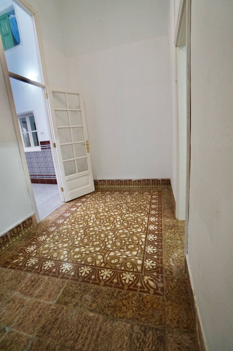 5 makuuhuone Rivitalo myytävänä paikassa San Lorenzo - 240 000 € (Ref: 9110278)