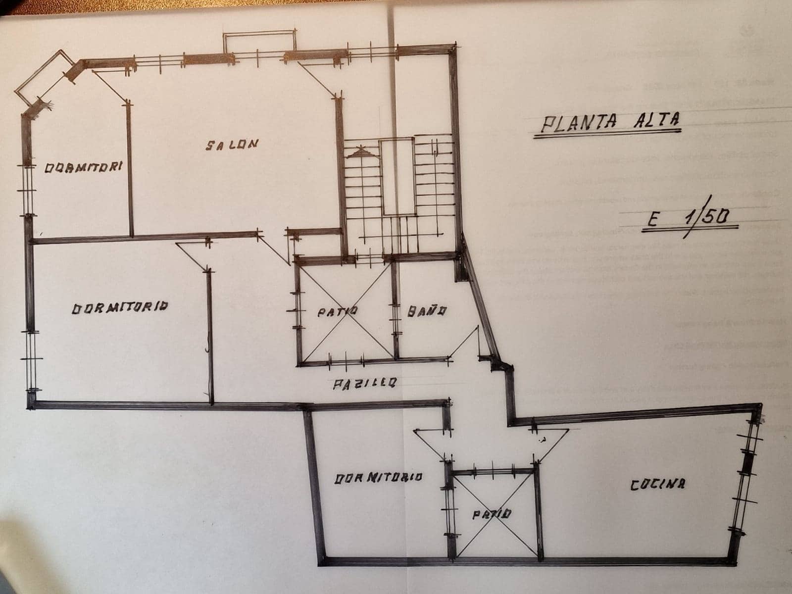5 makuuhuone Rivitalo myytävänä paikassa San Lorenzo - 240 000 € (Ref: 9110278)