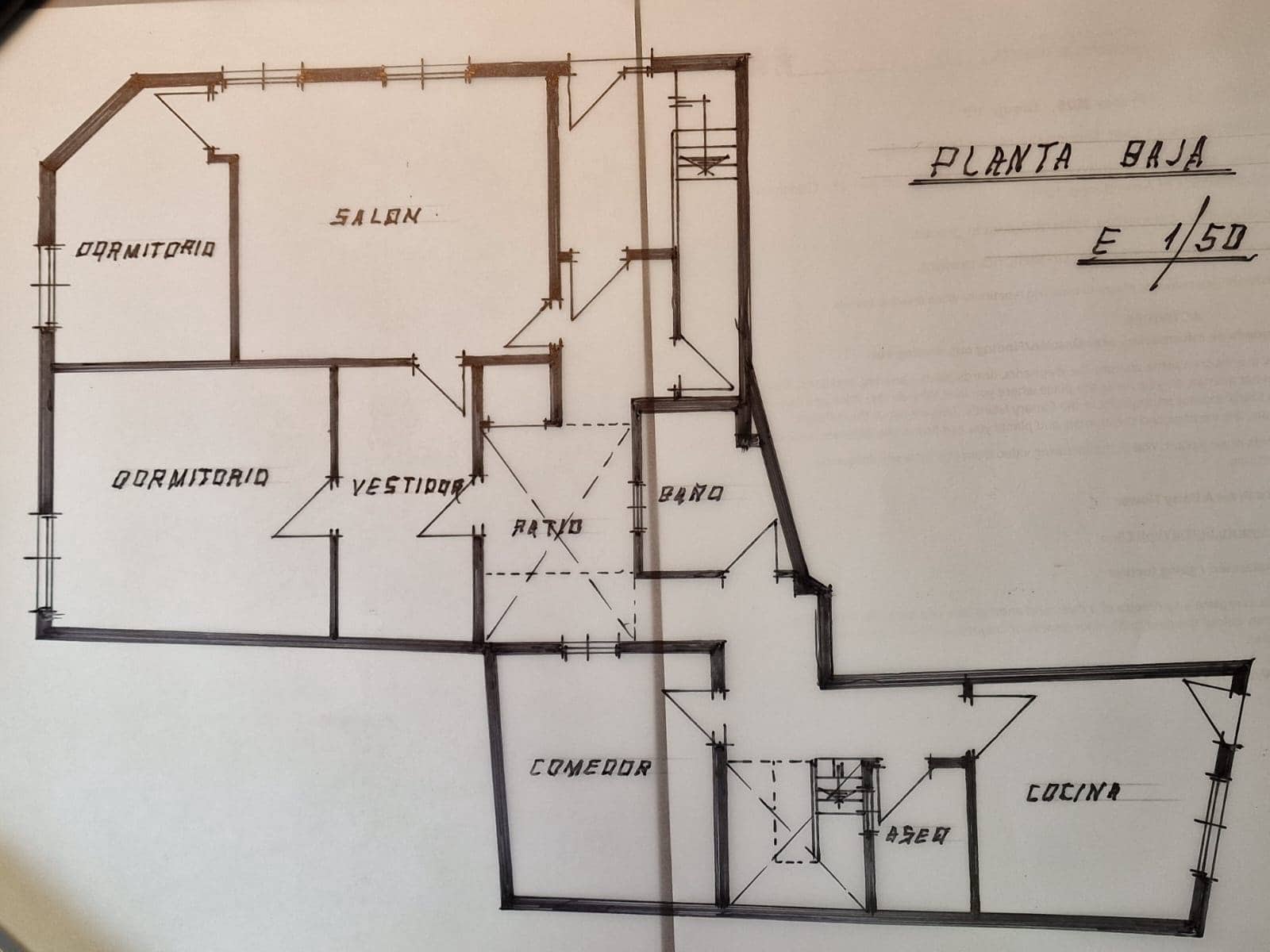 5 makuuhuone Rivitalo myytävänä paikassa San Lorenzo - 240 000 € (Ref: 9110278)