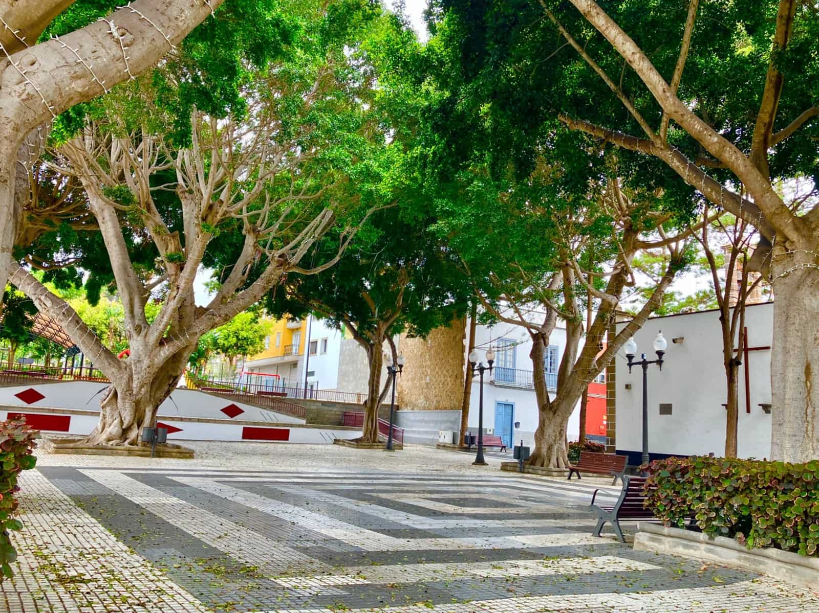 5 makuuhuone Rivitalo myytävänä paikassa San Lorenzo - 240 000 € (Ref: 9110278)