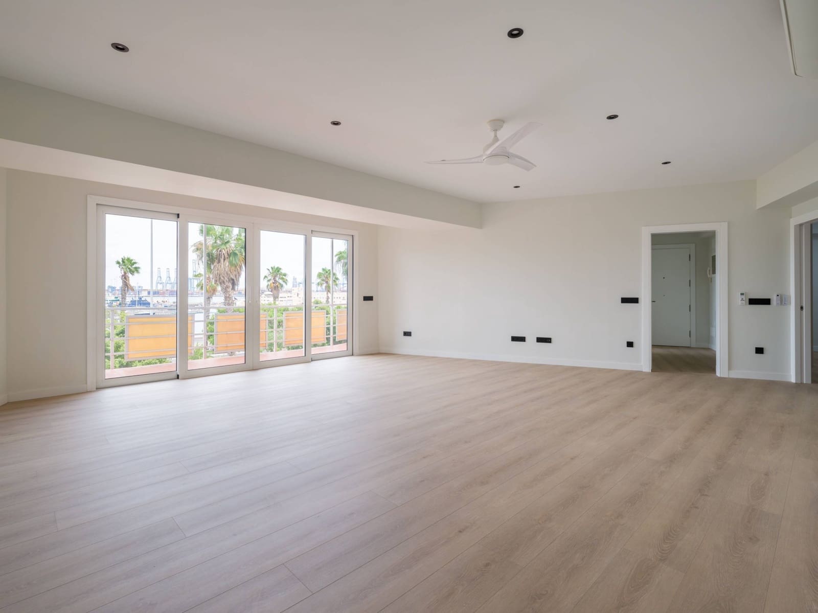 3 sypialnia Mieszkanie na sprzedaż w Las Palmas de Gran Canaria z garażem - 995 000 € (Ref: 9114127)