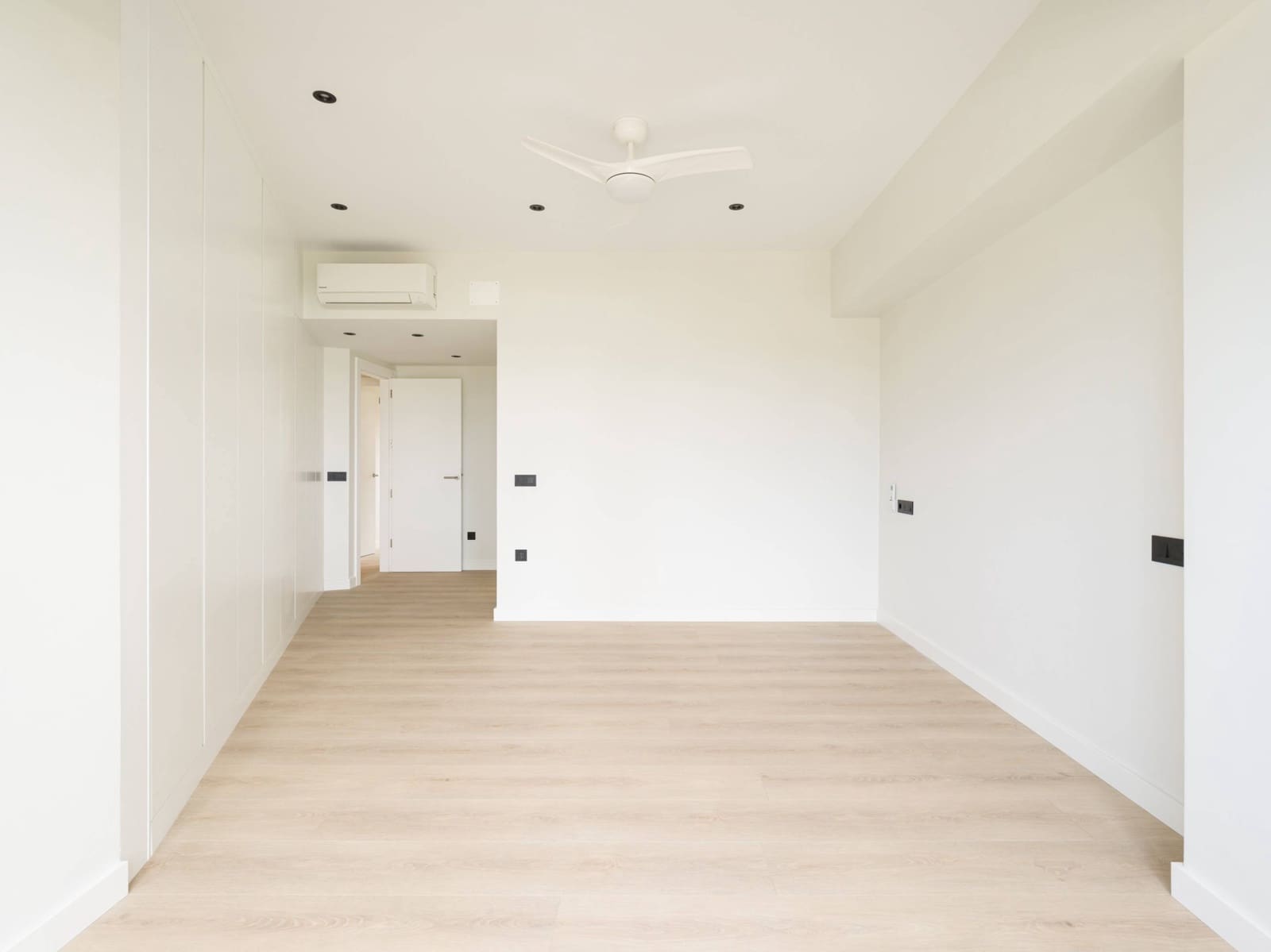 3 sovrum Lägenhet till salu i Las Palmas de Gran Canaria med garage - 995 000 € (Ref: 9114127)