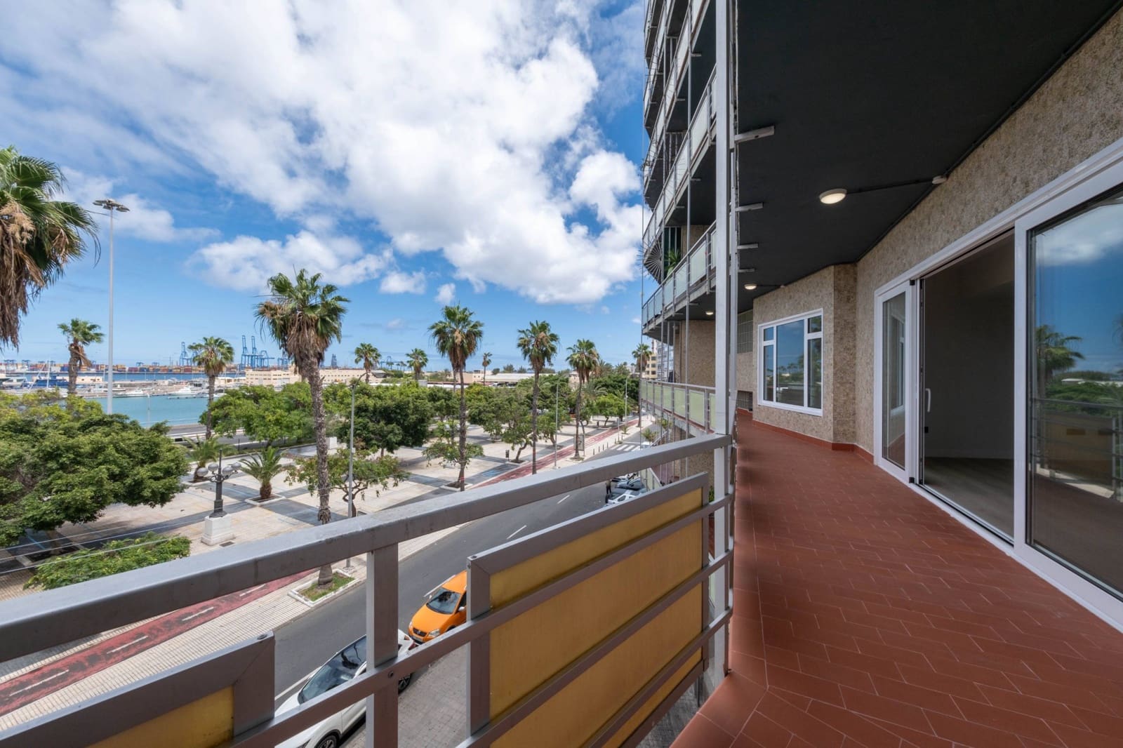 3 chambre Appartement à vendre à Las Palmas de Gran Canaria avec garage - 945 000 € (Ref: 9114127)