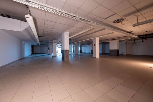 Erhverv til salg i El Doctoral, Santa Lucía de Tirajana med garage - € 1.500.000 (Ref: 9116067)