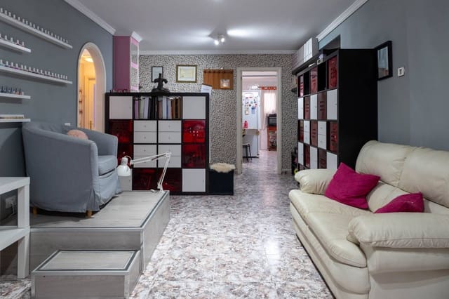 3 slaapkamer Appartement te koop in La Garita, Telde met garage - € 210.000 (Ref: 9118698)