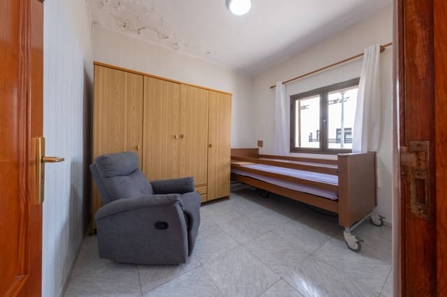 4 makuuhuone Omakotitalo myytävänä paikassa Altavista - Don Zoilo, Las Palmas de Gran Canaria - 310 000 € (Ref: 9129731)