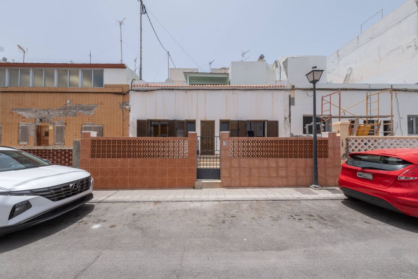 4 bedroom Townhouse for sale in Las Palmas de Gran Canaria - € 290,000 (Ref: 9129731)