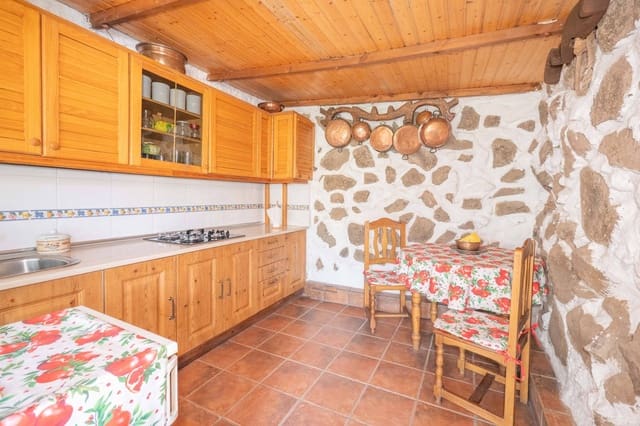 3 chambre Finca/Maison de Campagne à vendre à Vega de San Mateo - 160 000 € (Ref: 9134443)